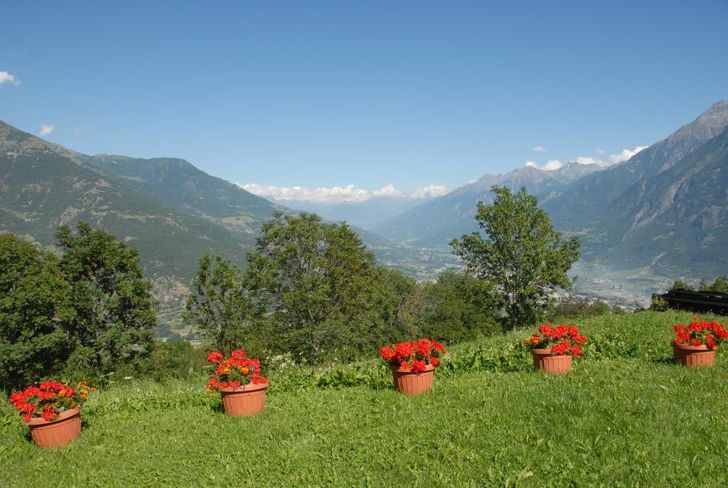 Vila Agriturismo Plan D'Avie Aosta Exteriér fotografie